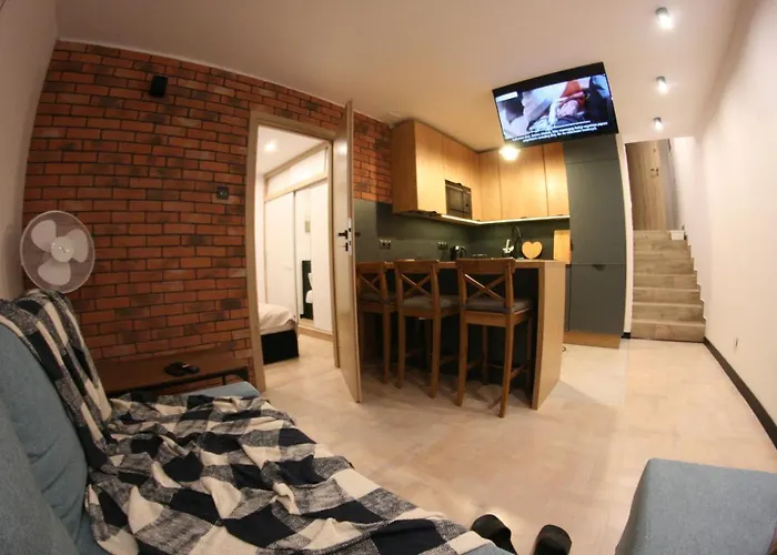 Lesne - Szary شقة